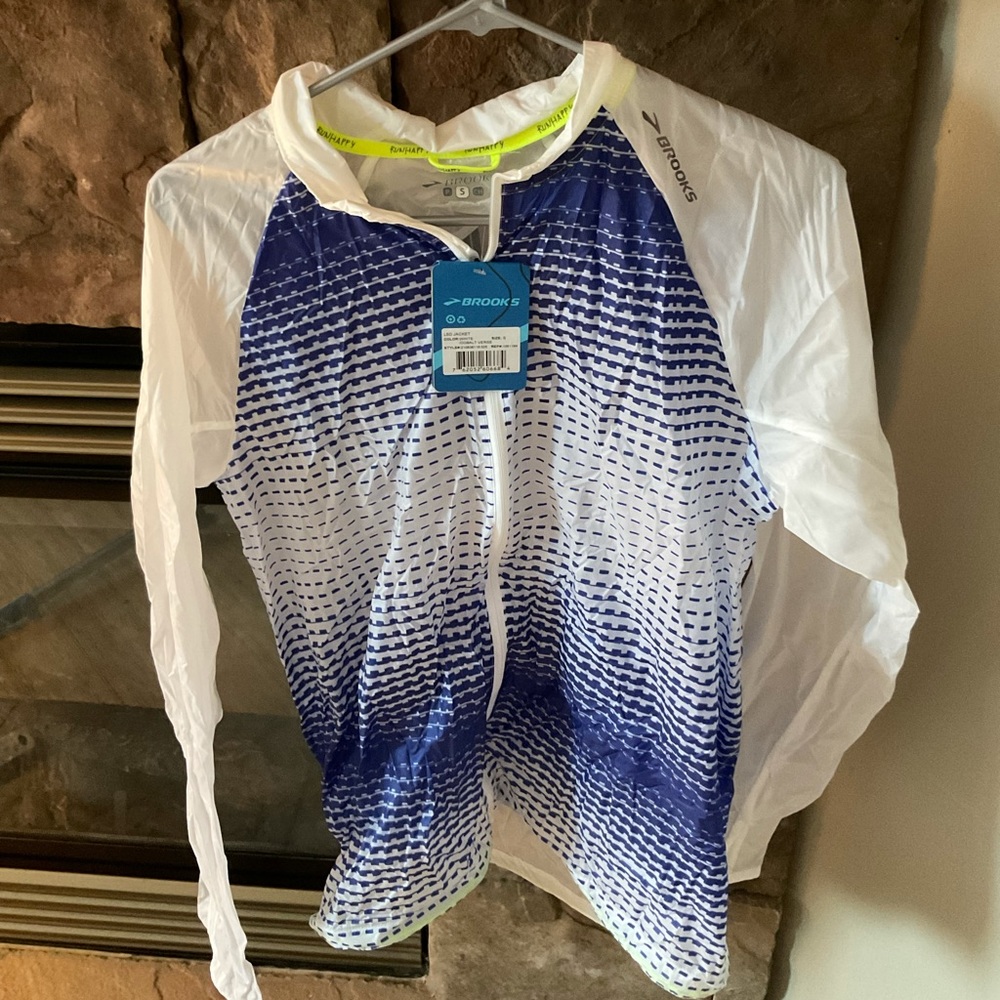 Brooks Running Rain coat, Men’s Small